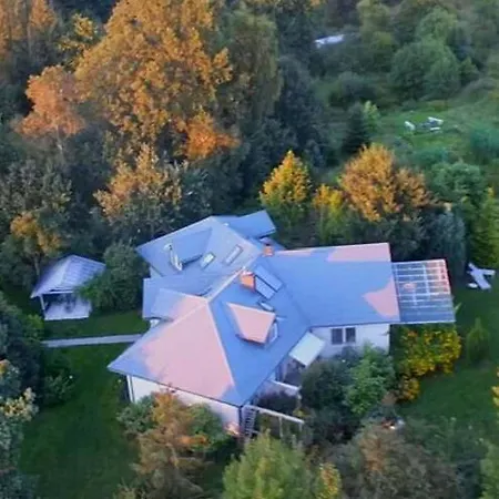 Alloggio in famiglia Galeria Sen Smoldzinski Las