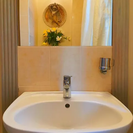 Galeria Sen Alloggio in famiglia *