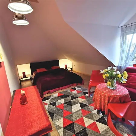 Alloggio in famiglia Galeria Sen Smoldzinski Las